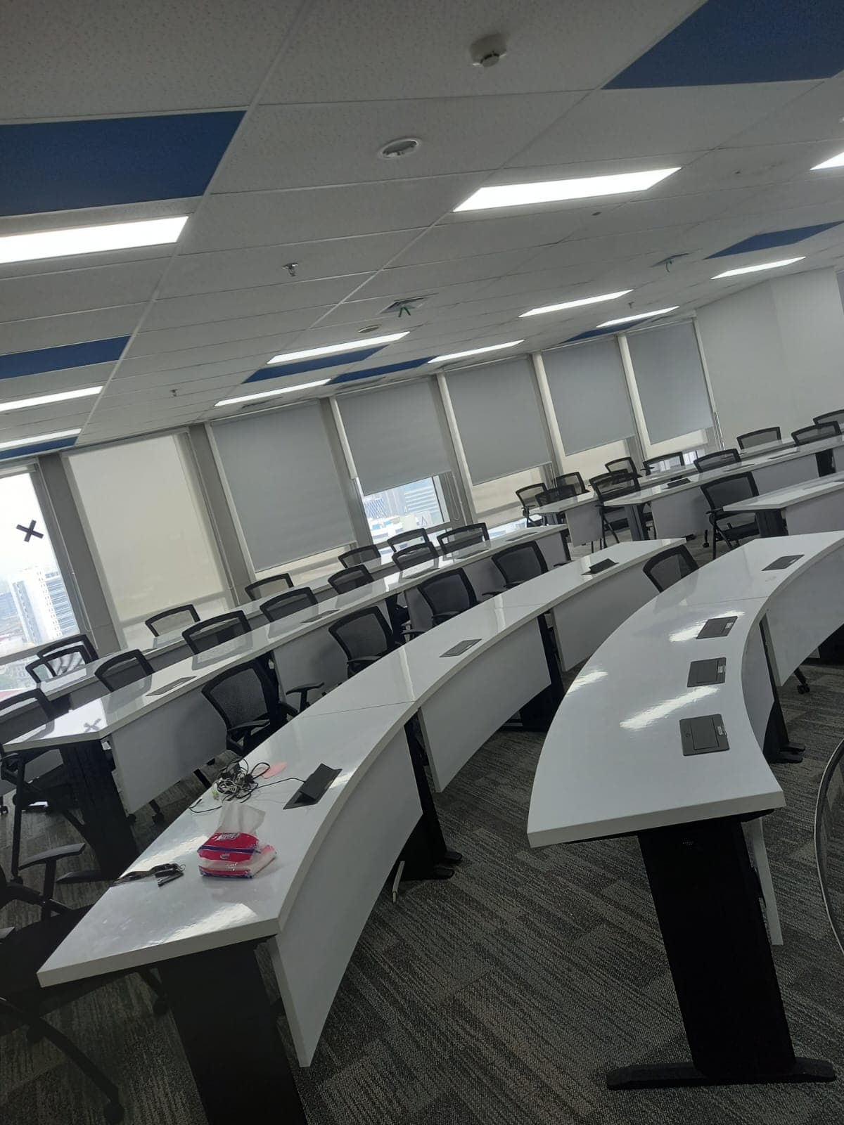 Kunjungan kantor untuk periksa unit