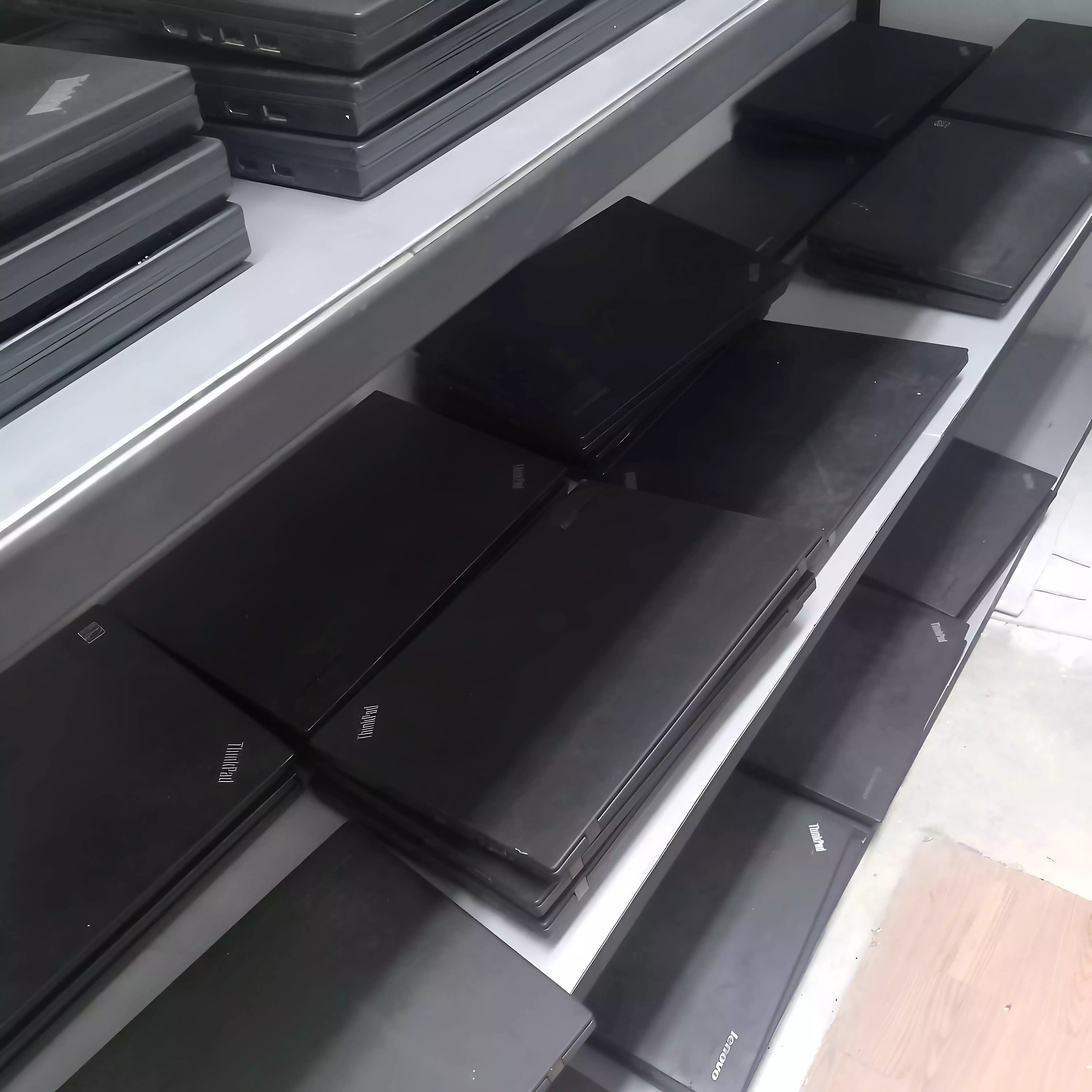 Display Stok Laptop